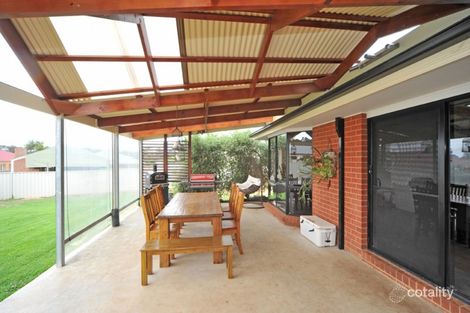 Property photo of 11 The Heath Eaglehawk VIC 3556