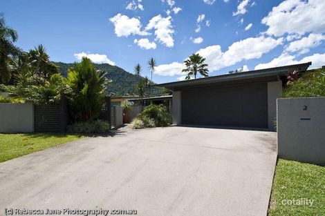 2 Ivy Cl, Mooroobool, QLD 4870