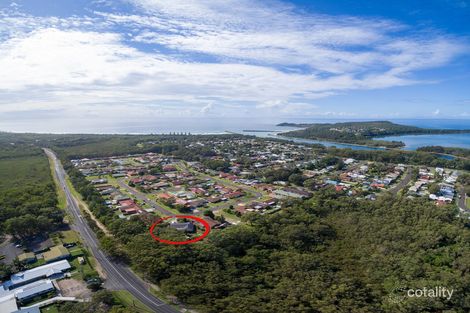37 Murson Cres, North Haven, NSW 2443