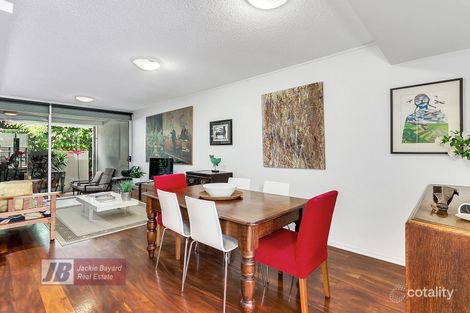 Property photo of 2/8-12 Macquarie Street Teneriffe QLD 4005