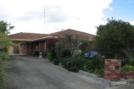 27 Castle St, Moe, VIC 3825