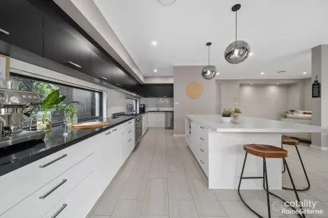 Property photo of 18 Floribunda Parade Marsden Park NSW 2765