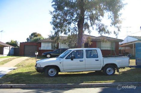 Property photo of 13 Paine Avenue Moorebank NSW 2170