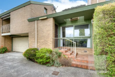 2/51 Yarra St, Heidelberg, VIC 3084