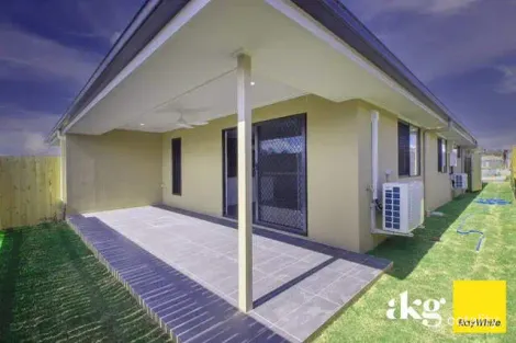 Property photo of 1/29 Lilium Street Ripley QLD 4306