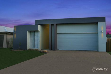 13 Blue Water Lane, Trinity Beach, QLD 4879