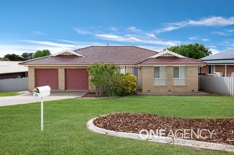 10 Nathan Pl, Kooringal, NSW 2650
