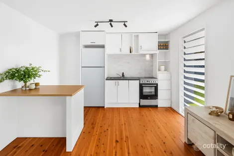 Property photo of 8 Katandra Close Avalon Beach NSW 2107