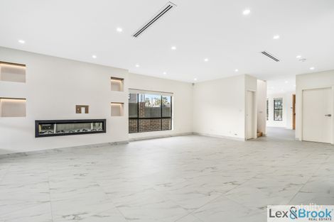 Property photo of 21 Briggs Avenue Middleton Grange NSW 2171