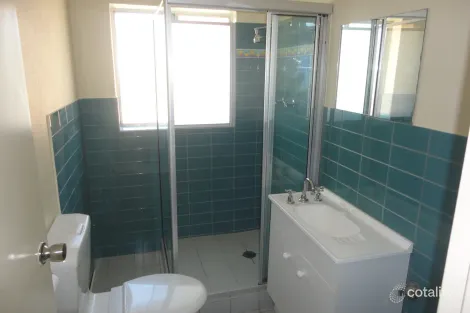 Property photo of 24/67 Macquoid Street Queanbeyan East NSW 2620