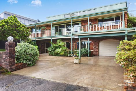 8 Blue Bell Dr, Wamberal, NSW 2260