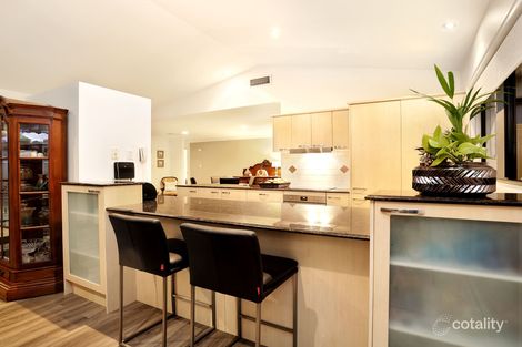 Property photo of 2015 Gracemere Gardens Circuit Hope Island QLD 4212