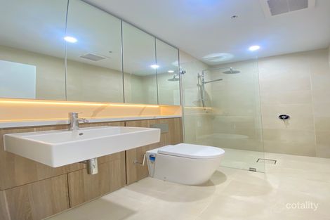 Property photo of 950/9 Maple Tree Road Westmead NSW 2145