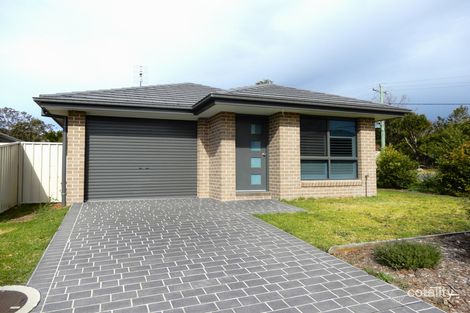 Property photo of 2 Banool Circuit Bomaderry NSW 2541