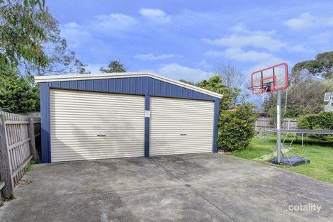 Property photo of 11 Banool Court Frankston South VIC 3199