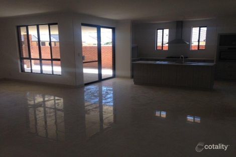 Property photo of 1 Woodland Dale Canning Vale WA 6155