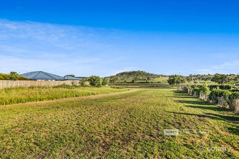 15 Gowrie-Birnam Rd, Gowrie Junction, QLD 4352