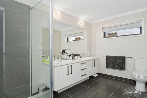 Property photo of 5 Deloraine Court Elliminyt VIC 3250