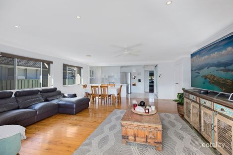 Property photo of 29 Kathleen White Crescent Killarney Vale NSW 2261