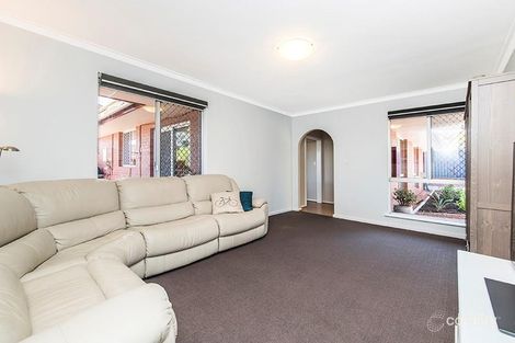 Property photo of 17B Anglesey Drive Kardinya WA 6163