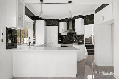 Property photo of 2/1 Gambier Avenue Templestowe Lower VIC 3107