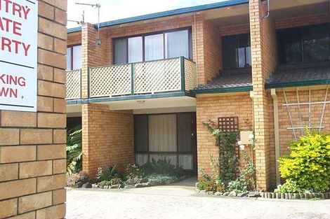 Property photo of 2/57-59 Park Beach Road Coffs Harbour NSW 2450