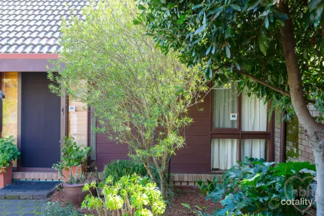Property photo of 1 Wybalena Grove Cook ACT 2614