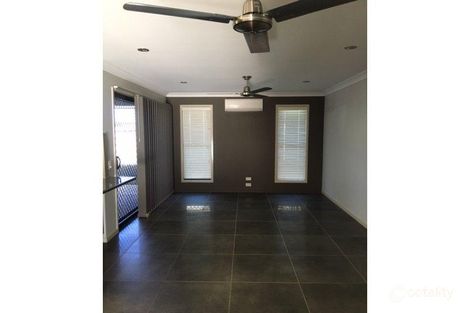 Property photo of 2/8-10 Lambert Drive Moranbah QLD 4744