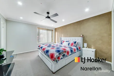 Property photo of 2 Jaf Place Blairmount NSW 2559