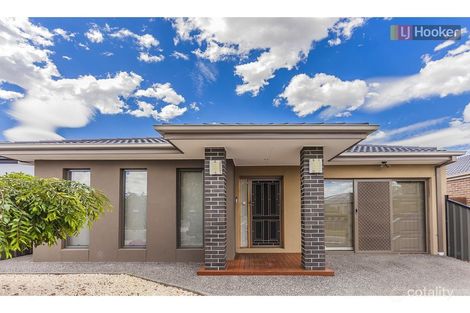 Property photo of 8 Hennessy Street Craigieburn VIC 3064