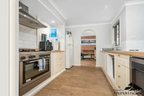 Property photo of 7 Joshua Way Karloo WA 6530
