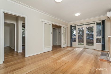 Property photo of 32 Banyule Road Rosanna VIC 3084