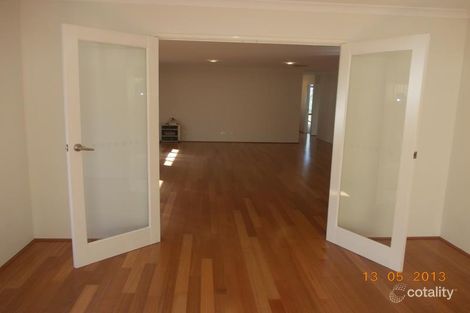 Property photo of 4 Kingscliff Drive Secret Harbour WA 6173