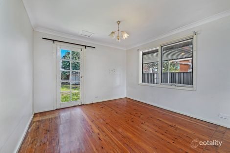 Property photo of 5 Greenmeadows Crescent Toongabbie NSW 2146
