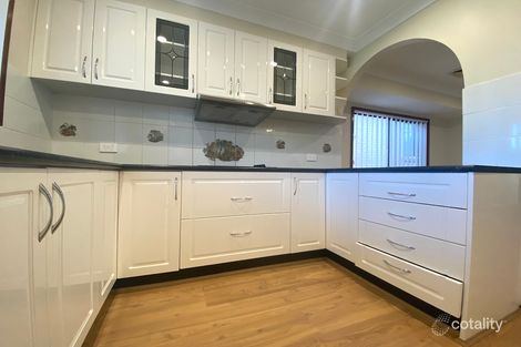 31 Lionel St, Ingleburn, NSW 2565