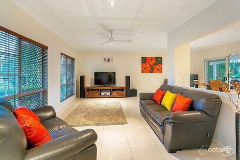Property photo of 37 Summerhill Drive Mooroobool QLD 4870