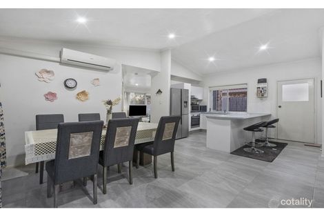 Property photo of 24 Columbus Place Forest Lake QLD 4078