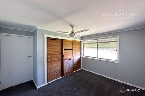 Property photo of 3 Finch Place Mount Austin NSW 2650