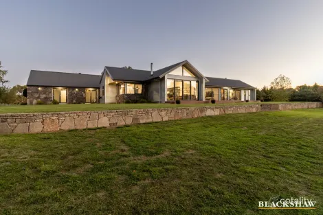 9 Harrow Lane, Yass, NSW 2582