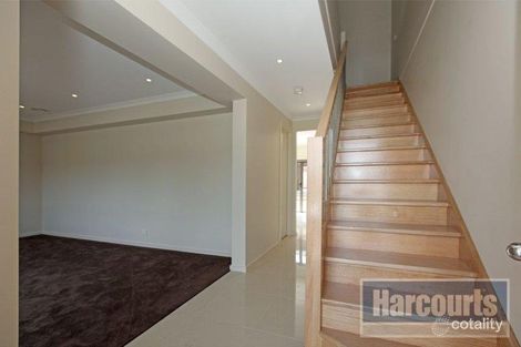 Property photo of 5 Allumba Way Wollert VIC 3750