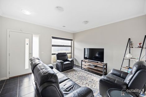 Property photo of 4/84 Albert Drive Melton South VIC 3338