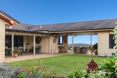 Property photo of 14 Liam Drive Highfields QLD 4352