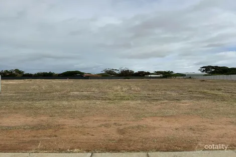 Property photo of 13 Sheoak Close Woorree WA 6530