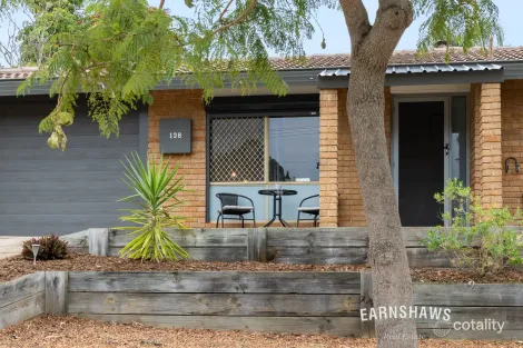 138 Salisbury Rd, Swan View, WA 6056