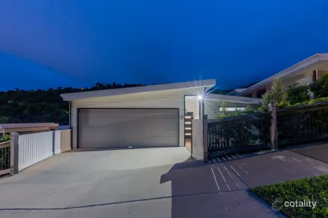Property photo of 15 Seaview Drive Airlie Beach QLD 4802