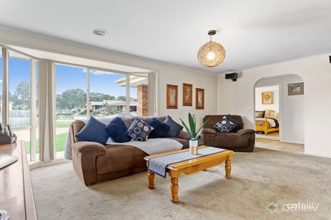 Property photo of 6 Elpara Place Skye VIC 3977