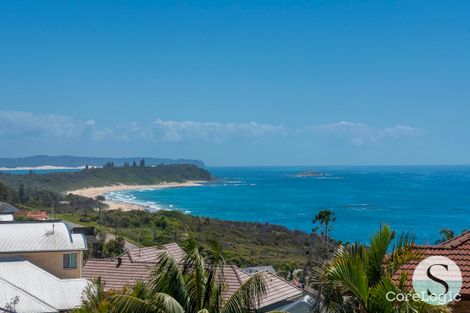 210 Caves Beach Rd, Caves Beach, NSW 2281