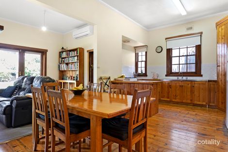Property photo of 4 Murrumbeena Crescent Murrumbeena VIC 3163