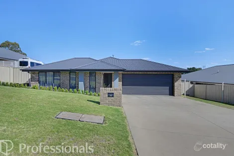 82 Botanic Way, Orange, NSW 2800