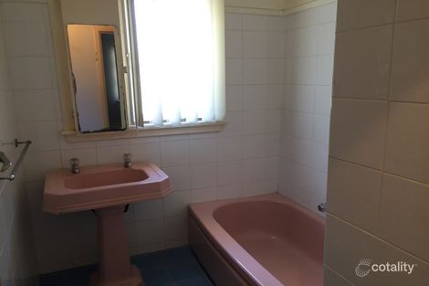 Property photo of 16 Evelyn Street Gosnells WA 6110